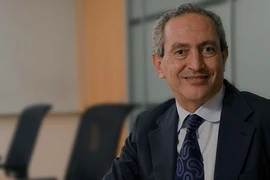 Doanh nhân Ai Cập Nassef Sawiris chính là người giàu nhất trong số các tỷ phú Arab. (Nguồn: Reuters)