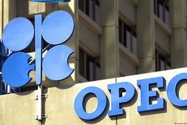 Phản ứng của Mỹ sau quyết định của OPEC+ về đợt cắt giảm sản lượng