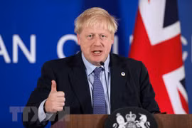 Thủ tướng Anh Boris Johnson. (Ảnh: THX/TTXVN) 