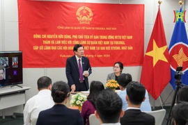 Đồng chí Nguyễn Hữu Dũng phát biểu tại cuộc làm việc với cán bộ nhân viên Tổng Lãnh sự quán và cộng đồng người Việt tại khu vực Kyushu, Okinawa và Trung Nam Nhật Bản. (Nguồn: Báo Hanoionline)