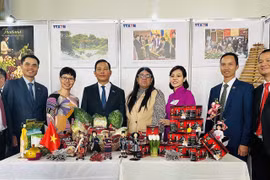 Ngày ASEAN tại Venezuela giới thiệu bản sắc văn hóa và con người ASEAN. (Nguồn: Báo Quốc tế)