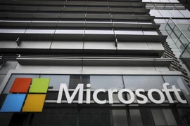 Biểu tượng Microsoft tại Trung tâm công nghệ Microsoft ở New York (Mỹ). (Ảnh: AFP/TTXVN) 