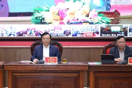 Bí thư Thành ủy Hà Nội Đinh Tiến Dũng chủ trì hội nghị. Ảnh: TTXVN 