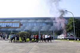 Hơn 1.000 người tham gia diễn tập ứng phó thảm họa cháy lớn ở KCN