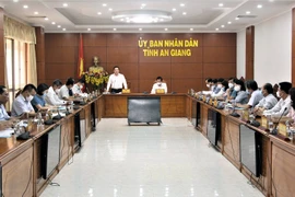 Quang cảnh buổi làm việc của đoàn Bộ LĐTBXH với tỉnh An Giang. (Ảnh: LT)