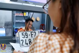 Chính sách mới từ 1/10: Tăng lệ phí đăng ký, cấp biển ôtô, xe máy