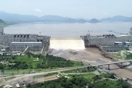 Đập thủy điện Đại phục hưng ở Guba, Ethiopia. (Ảnh: AFP/TTXVN)