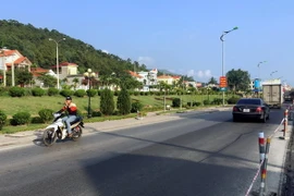 Quốc lộ 18, đoạn Uông Bí-Hạ Long (Quảng Ninh). (Ảnh: Vũ Văn Đức/TTXVN)