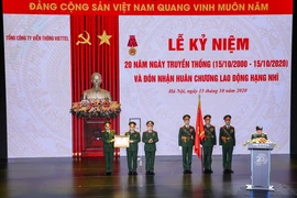 Tổng Công ty Viễn thông Viettel đã vinh dự được Đảng và Nhà nước trao tặng Huân chương Lao động hạng Nhì. (Ảnh: Minh Sơn/Vietnam+)