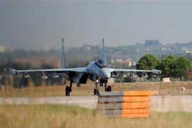 Máy bay quân sự của Nga tại căn cứ không quân Hmeimim ở tỉnh Latakia, Syria ngày 26/9/2019. (Ảnh: AFP/TTXVN)