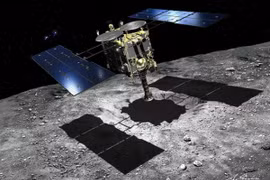 Tàu Hayabusa 2. (Nguồn: JAXA)