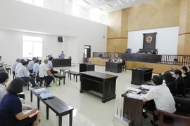 Quang cảnh phiên tòa. (Ảnh: Văn Điệp/TTXVN) 
