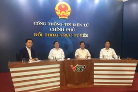 Đối thoại trực tuyến về tăng tuổi nghỉ hưu. (Ảnh: PV/Vietnam+)