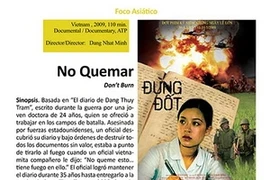 Catalog giới thiệu phim "Đừng đốt". (Ảnh: Quang Sơn/Vietnam+)