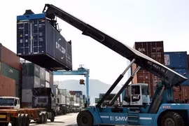 Hoạt động tại cảng Busan. (Nguồn: AFP)