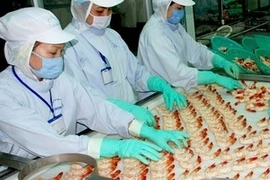 Chế biển thủy sản xuất khẩu. Ảnh minh họa. (Ảnh: Lê Huy Hải/TTXVN)