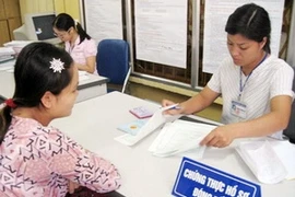 Chuyên nghiệp hóa hoạt động công chứng, chứng thực