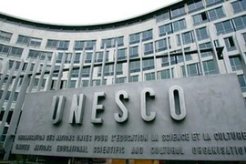 Ngày 22/7, Mỹ chính thức rút khỏi Tổ chức Giáo dục, Khoa học và Văn hóa của Liên hợp quốc (UNESCO) với lý do việc tiếp tục tham gia không còn phục vụ lợi ích quốc gia của nước này.