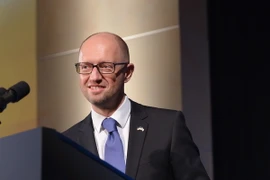 Thủ tướng Ukraine Arseniy Yatsenyuk phát biểu tại một diễn đàn ở thủ đô Washington (Mỹ). (Nguồn: AFP/TTXVN)