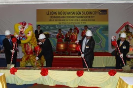 Nghi thức động thổ dự án. (Ảnh: Hoàng Hải/Vietnam+)