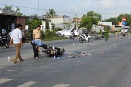 Hiện trường vụ tai nạn. (Ảnh: Thanh Tân/TTXVN)