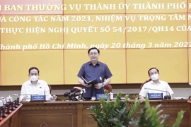 Chủ tịch Quốc hội làm việc với Ban Thường vụ Thành ủy TP Hồ Chí Minh