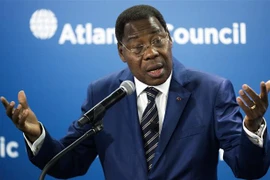 Cựu Tổng thống Benin, ông Thomas Yayi Boni phát biểu tại một sự kiện ở Washington, DC, Mỹ. (Ảnh: AFP/TTXVN)