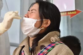 Xét nghiệm COVID-19. (Nguồn: TTXVN)