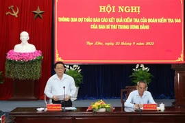 Bí thư Trung ương Đảng, Trưởng Ban Tuyên giáo Trung ương Nguyễn Trọng Nghĩa phát biểu tại buổi làm việc. (Ảnh: Tuấn Kiệt/TTXVN)