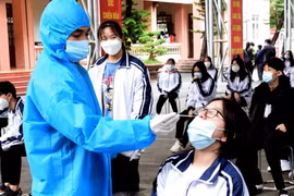 Việc xử lý F0, F1 trong các lớp học tại Thanh Hóa hiện vẫn còn nhiều lúng túng. (Ảnh minh họa: Quang Cường/TTXVN)