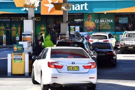 Một trạm xăng ở Sydney, Australia. (Ảnh: AFP/TTXVN)