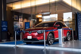 VinFast California Roadshow sẽ giới thiệu các mẫu xe SUV VF8 và VF9. 