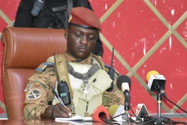 Đại úy Ibrahim Traore chính thức được chỉ định làm Tổng thống Burkina Faso. (Nguồn: Reuters)