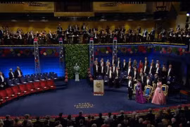 Toàn cảnh Lễ trao giải Nobel 2022 tại phòng hòa nhạc Stockholm, Thụy Điển ngày 10 tháng 12. (Nguồn: The Royal Watcher)