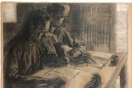 Tác phẩm "Lớp trung học đầu tiên", chất liệu giấy chì, tác giả Diệp Minh Châu. (Nguồn: cand.com.vn)