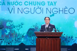 Thủ tướng Phạm Minh Chính phát biểu, vận động ủng hộ giúp đỡ người nghèo nhân Tháng cao điểm "Vì người nghèo" năm 2022. (Ảnh: Dương Giang/TTXVN)