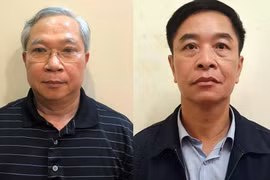 Hai bị can Mai Tuấn Anh và Trần Văn Tám (từ trái qua) bị bắt tạm giam trong vụ sai phạm tại Dự án đường cao tốc Đà Nẵng-Quảng Ngãi. (Nguồn: Bộ Công an)