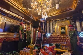 Các lỗi vi phạm chủ yếu là chưa lắp đặt hệ thống báo cháy tự động; chưa trang bị hệ thống cung cấp nước chữa cháy trong nhà và ngoài nhà. (Ảnh: TTXVN phát)