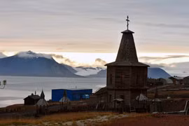 Một nhà thờ của người Nga trên quần đảo Svalbard ở Bắc Cực. (Ảnh: thebarentsobserver.com)