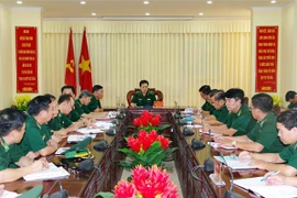 Đoàn kiểm tra của Bộ tư lệnh BĐBP kiểm tra tại Sóc Trăng. (Ảnh: TTXVN phát)