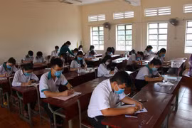 Các thí sinh dự thi tốt nghiệp Trung học Phổ thông năm 2020. (Ảnh: Hồng Thái/TTXVN)