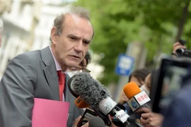 Ông Enrique Mora - quan chức của Liên minh châu Âu phụ trách quá trình đàm phán giữa Nga, Trung Quốc, Đức, Pháp, Anh và Iran về thỏa thuận hạt nhân Kế hoạch hành động chung toàn diện (JCPOA) - trả lời phỏng vấn báo chí tại Vienna, Áo. (Ảnh: THX/TTXVN)