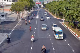 Đường Nguyễn Hữu Cảnh được nâng cấp, có khả năng giải quyết điểm ngập hơn 10 năm qua của Thành phố. (Ảnh: Tiến Lực/TTXVN)