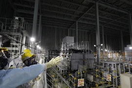 Hệ thống xử lý nước thải sau khi được sử dụng để làm mát các thanh nhiên liệu đã qua sử dụng ở các lò phản ứng đang gặp sự cố. (Ảnh: Đào Thanh Tùng/TTXVN)