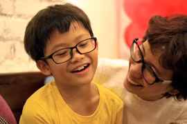 Chị Mai Anh và bé Thiện Nhân. (Ảnh: NVCC)