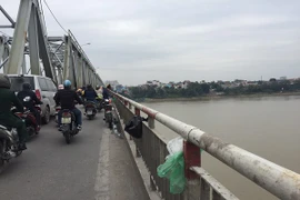 Chưa có thay đổi sau 1 tuần xử phạt hành vi phóng uế bừa bãi