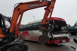 Hiện trường vụ tai nạn. (Ảnh: Trung Nguyên/TTXVN)