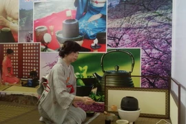 Trình diễn nghệ thuật trà đạo Nhật Bản. (Ảnh minh họa: Đồng Thúy/TTXVN)