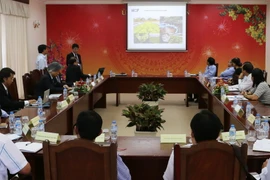 Quang cảnh buổi làm việc. (Ảnh: Công Mạo/TTXVN)