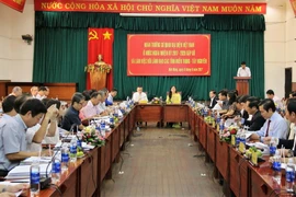 Đoàn trưởng các Cơ quan đại diện Việt Nam ở nước ngoài làm việc với lãnh đạo các tỉnh miền Trung-Tây Nguyên. (Ảnh: Ngọc Minh/TTXVN)